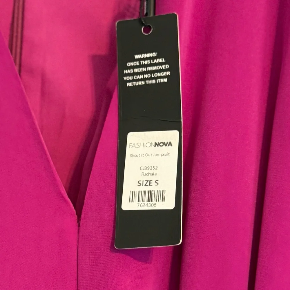 Beautiful Magenta Wide Leg Jumpsuit - Picture 14 of 16